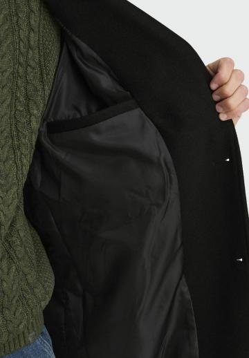 Шерстяное пальто