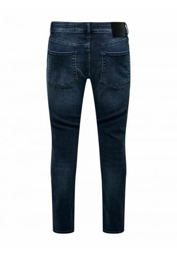 Узкие джинсы