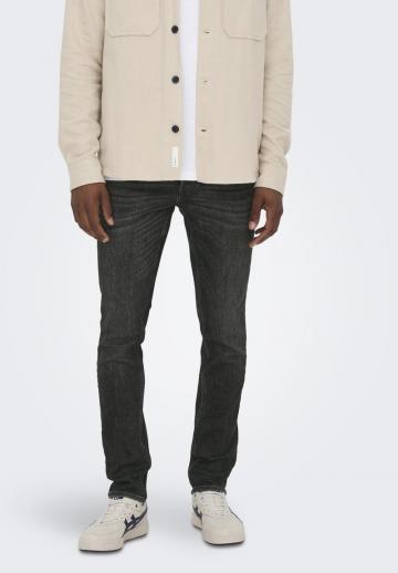 Узкие джинсы