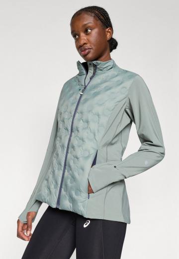 Спортивная куртка