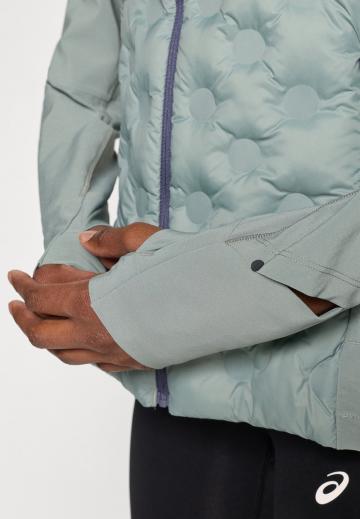 Спортивная куртка