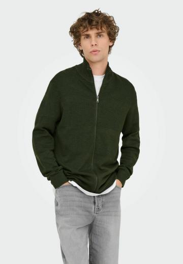 Вязаная кофта