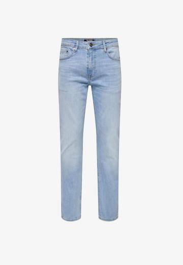 Прямые джинсы