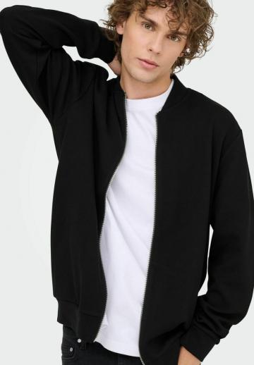 Куртка бомбер