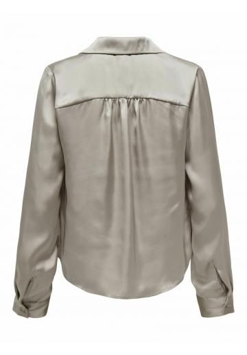 Атласная блузка