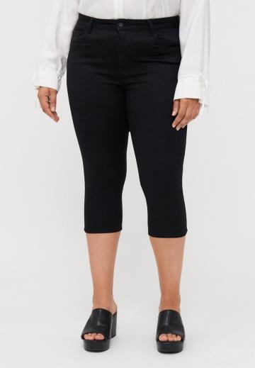 Короткие джинсы