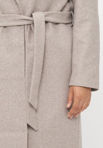 Шерстяное пальто