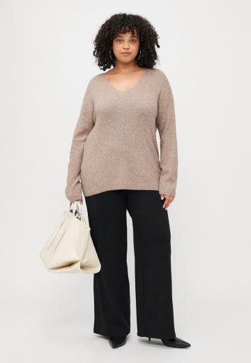 Длинный пуловер