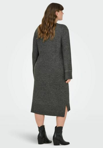 Вязаное платье