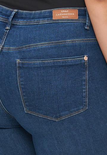 Узкие джинсы