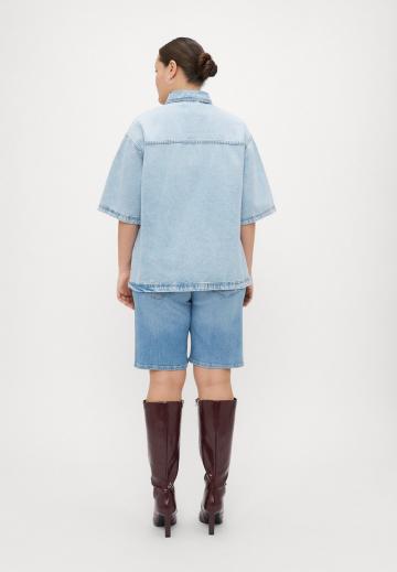 Джинсовая блузка