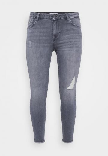 Узкие джинсы
