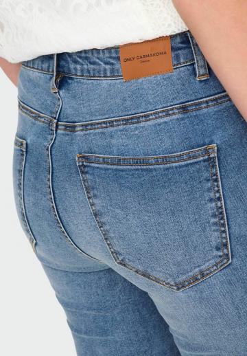 Узкие джинсы