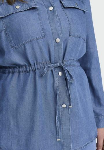 Джинсовая куртка