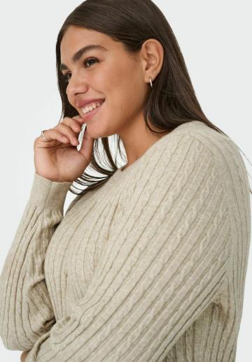 Вязаное платье