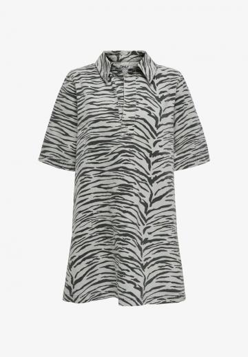 Джинсовое платье