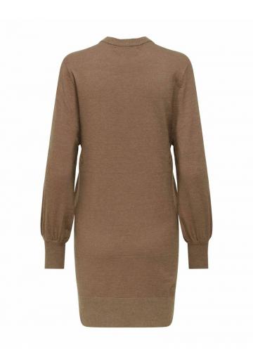 Вязаное платье