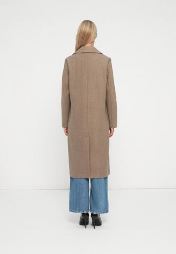 Шерстяное пальто