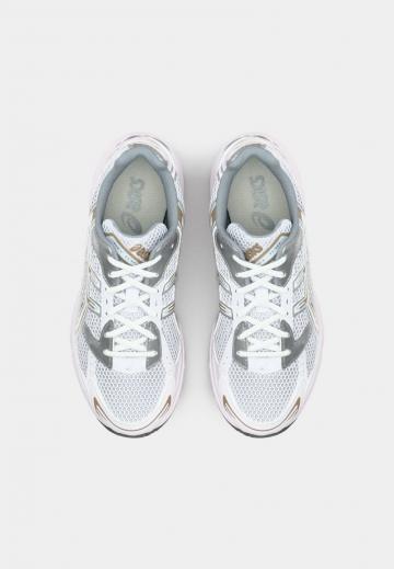 Гандбольные кроссовки