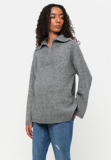 Короткие джинсы