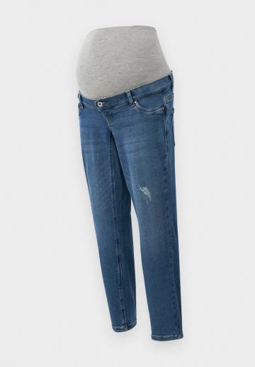 Короткие джинсы