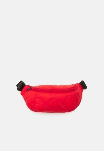 Сумка на пояс