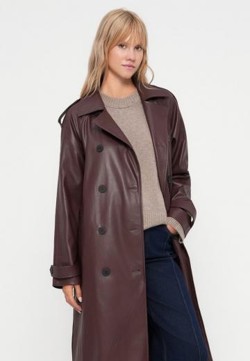 Пальто из искусственной кожи