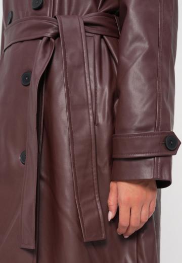 Пальто из искусственной кожи