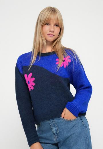 Длинный пуловер