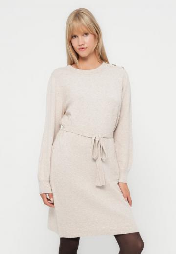 Вязаное платье