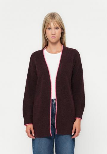 Длинный жилет