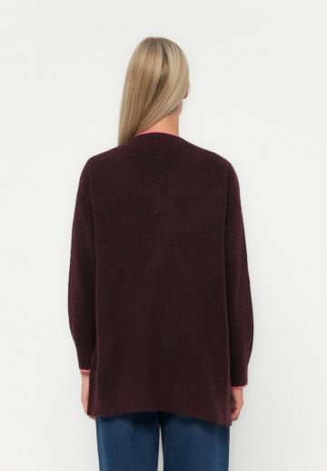 Длинный жилет