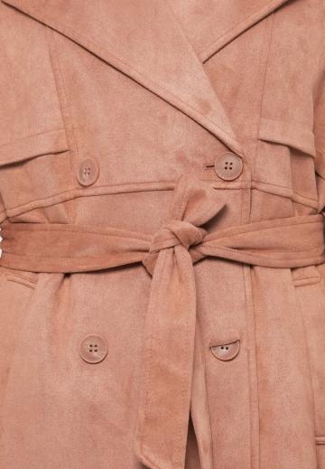 Пальто из искусственной кожи