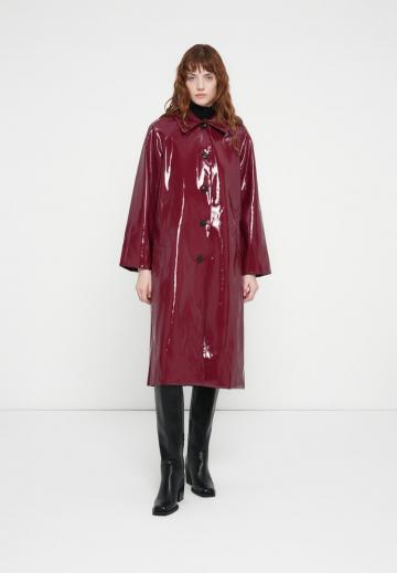 Шерстяное пальто