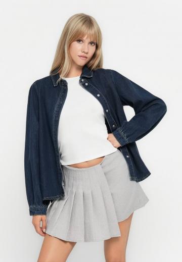 Джинсовая блузка