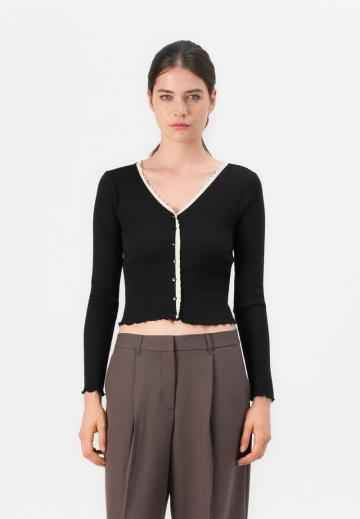 Вязаная кофта