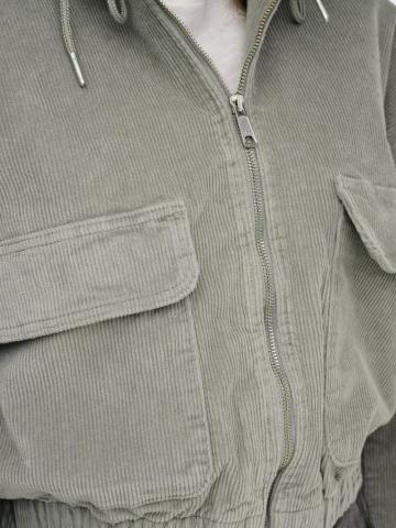 Вельветовая куртка