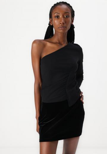 Топ на одно плечо