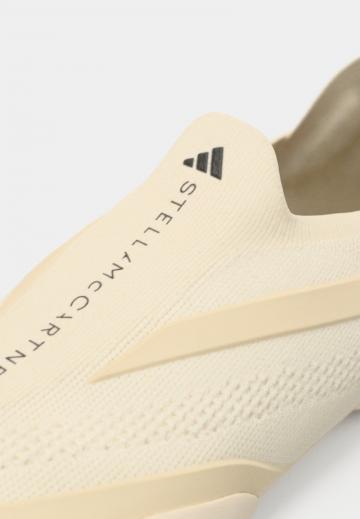 Тренировочные кроссовки