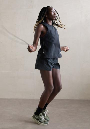 Беговые кроссовки