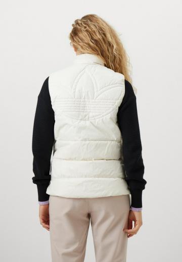 Пуховой жилет