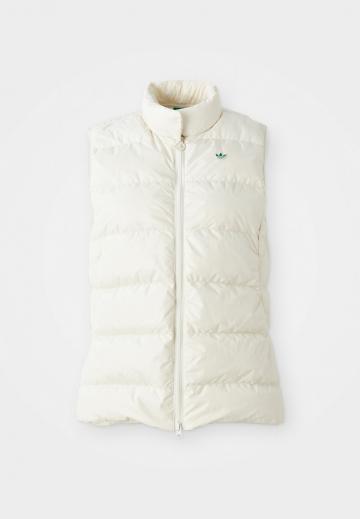 Пуховой жилет