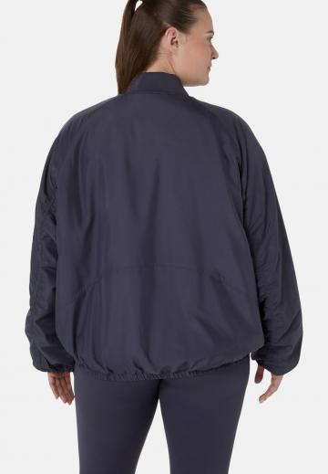 Спортивная куртка