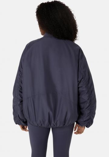 Спортивная куртка