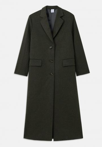 Шерстяное пальто