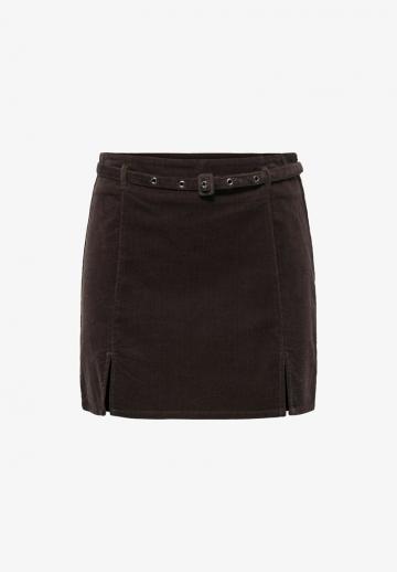 Юбка с накладными карманами