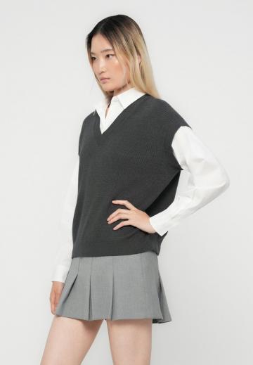 Пуловер с воротником поло