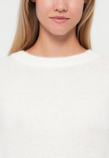 Длинный пуловер