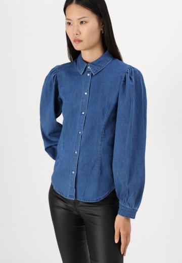 Джинсовая блузка