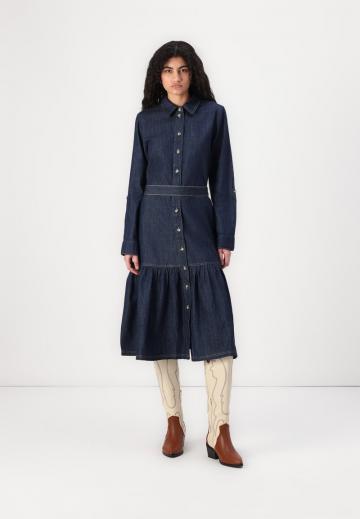 Джинсовое платье